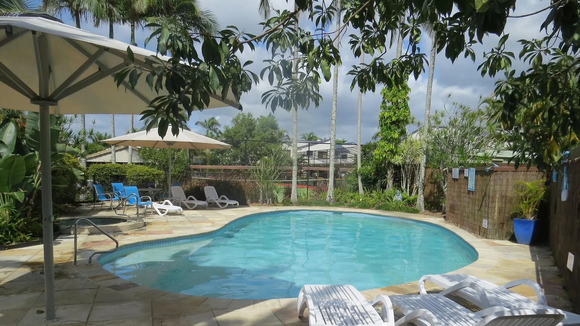 Noosa Keys Apartments Noosaville Aparthotel