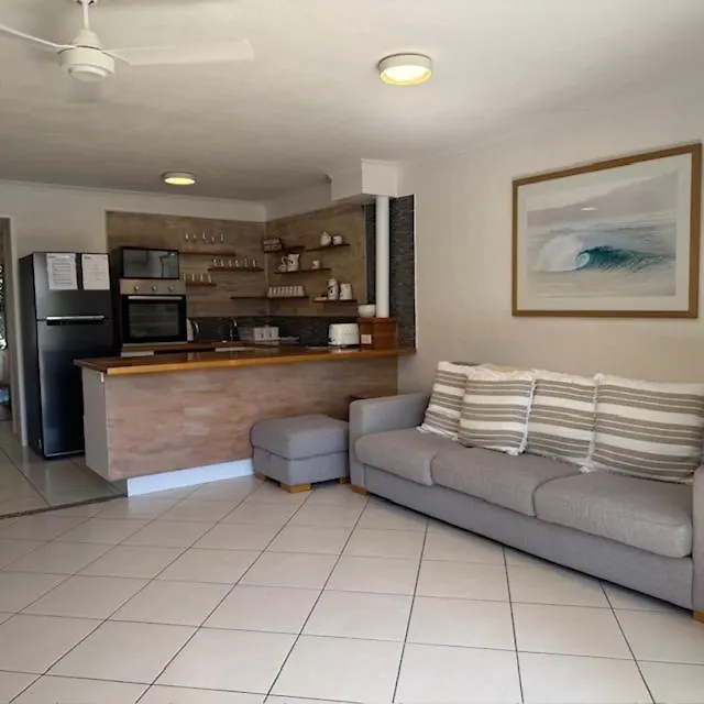 נוסוויל Noosa Keys Apartments